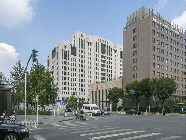 笼式足球场人造草坪价格表